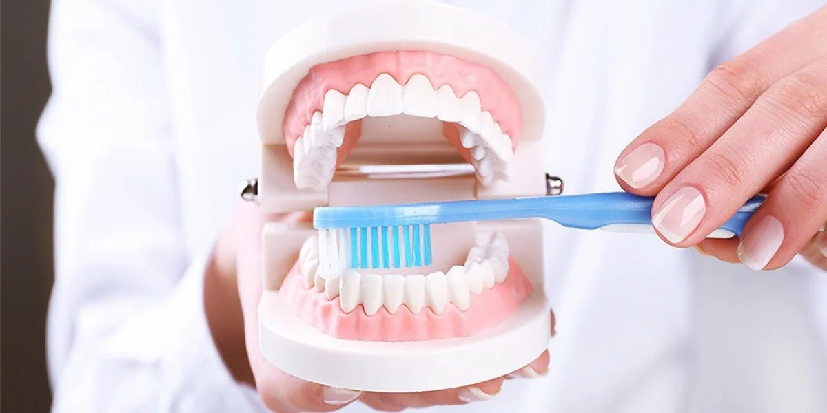 Почему разрушаются зубы: 6 основных причин