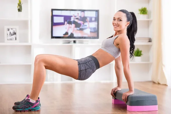 День 3: упражнения на все группы мышц